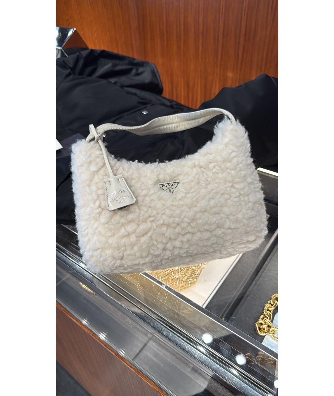 PRADA Белая шерстяная сумка с короткими ручками, фото 3
