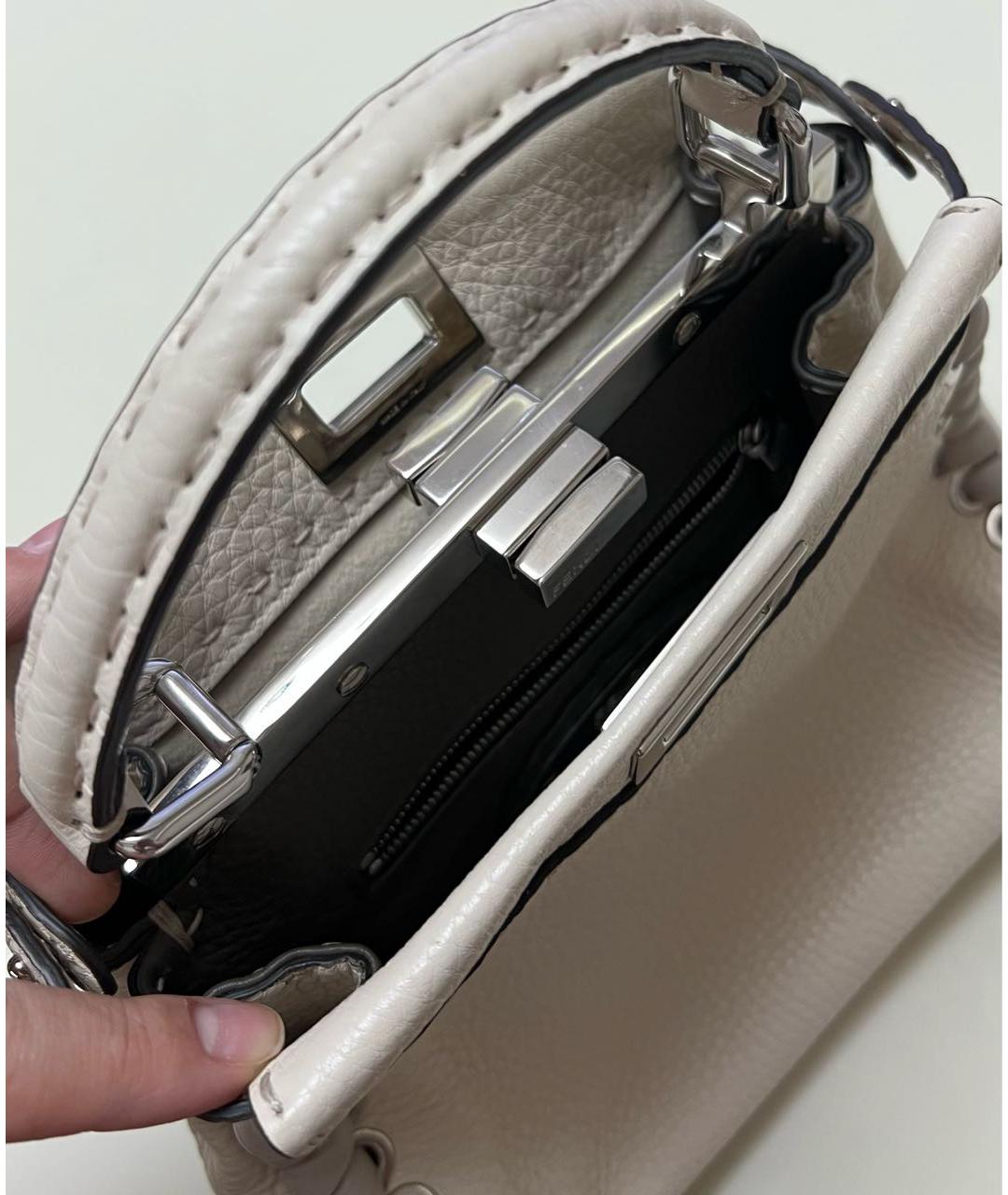 FENDI Бежевая кожаная сумка с короткими ручками, фото 6