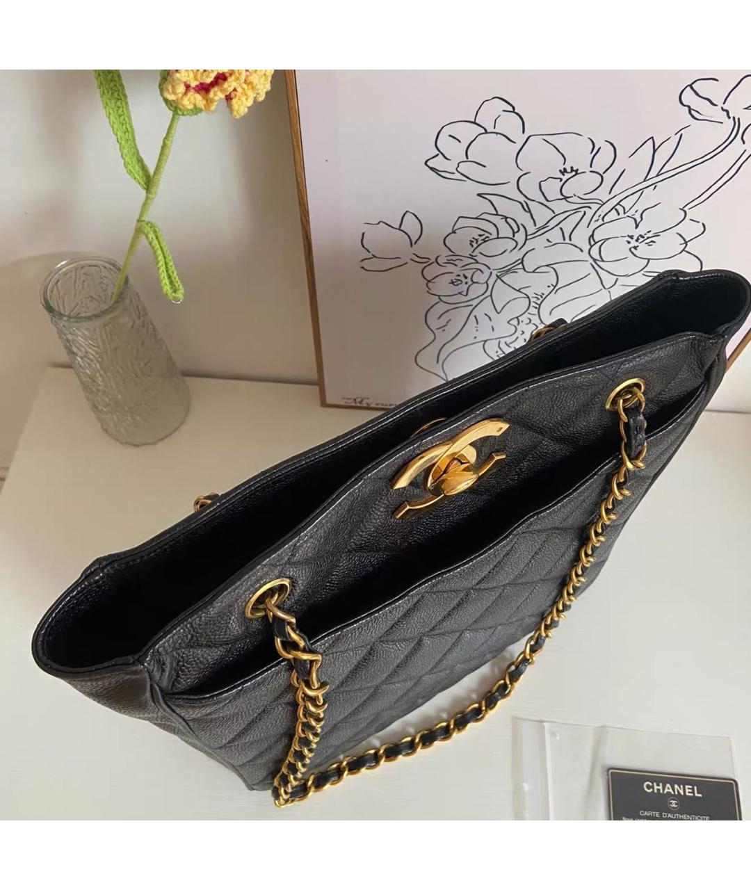 CHANEL Черная кожаная сумка тоут, фото 7