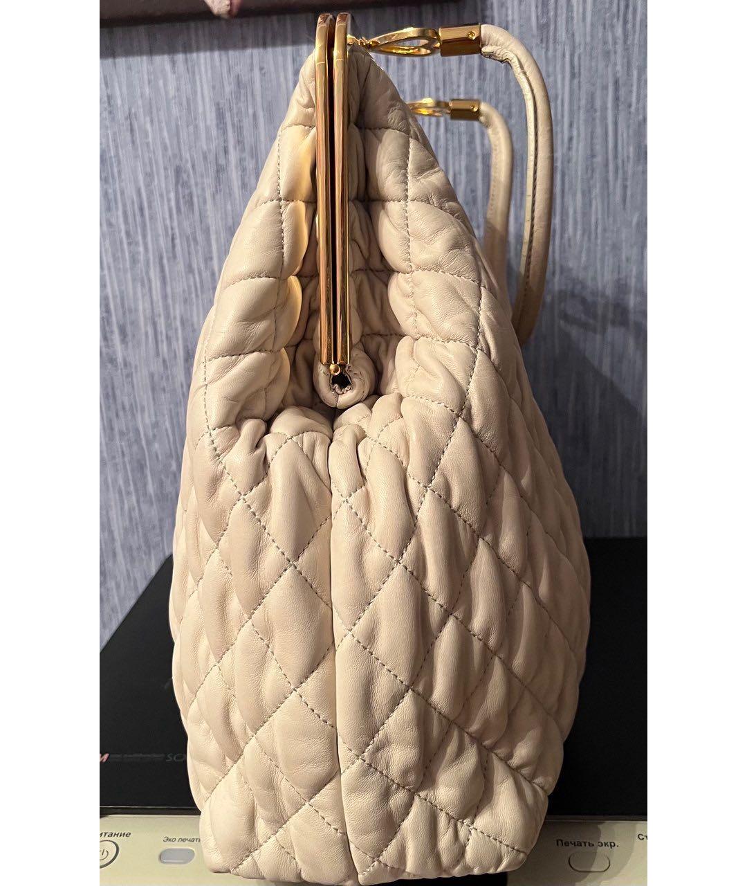 MOSCHINO Бежевая кожаная сумка с короткими ручками, фото 2