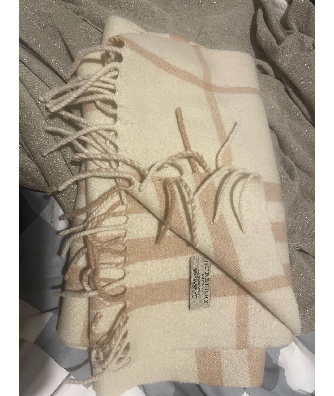 BURBERRY Бежевый кашемировый шарф, фото 5