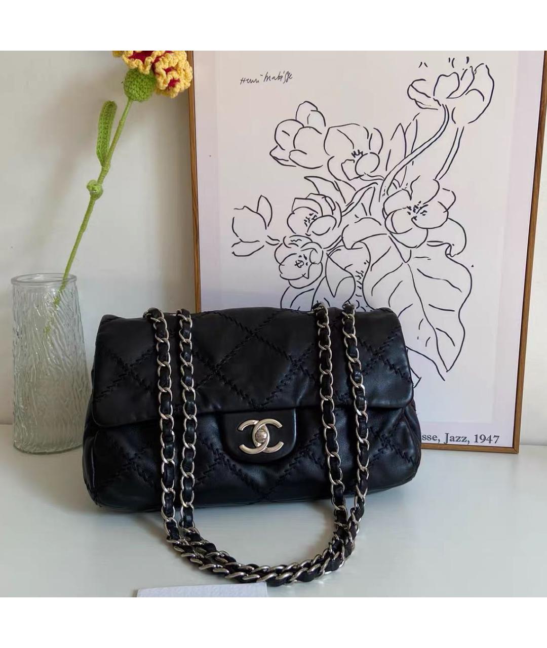 CHANEL Черная кожаная сумка через плечо, фото 3