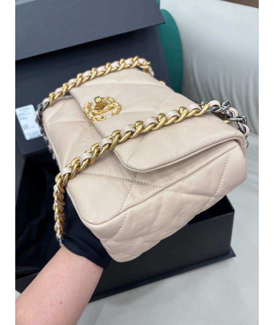 CHANEL Бежевая кожаная сумка через плечо, фото 4