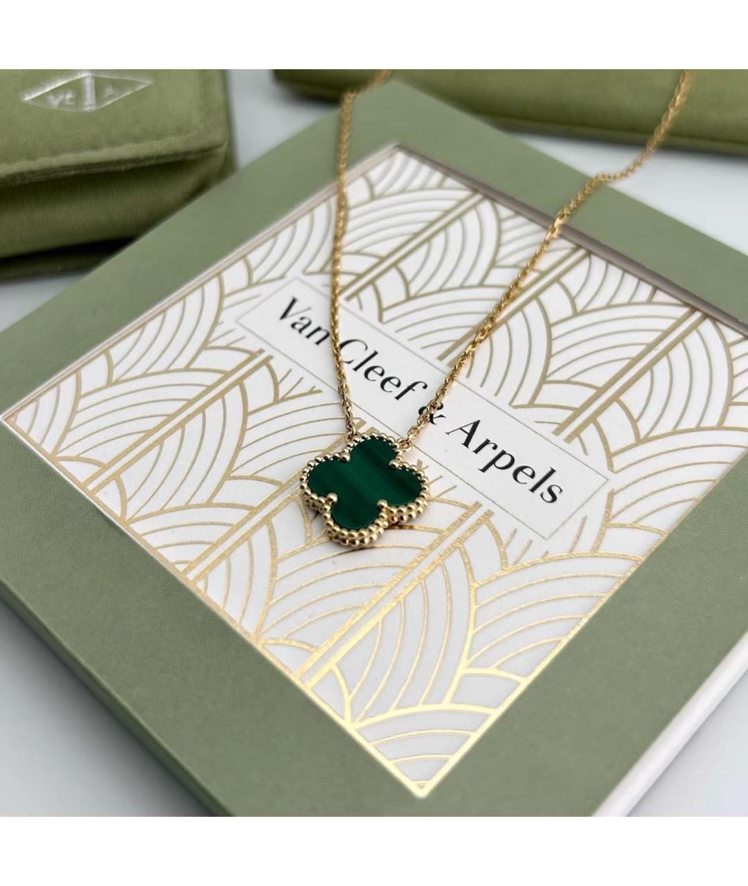 VAN CLEEF & ARPELS Зеленая подвеска, фото 6