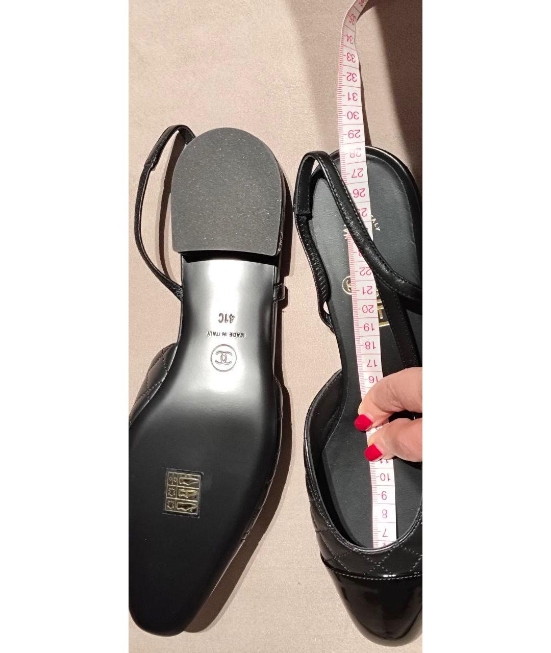 CHANEL Черные кожаные лодочки на низком каблуке, фото 4