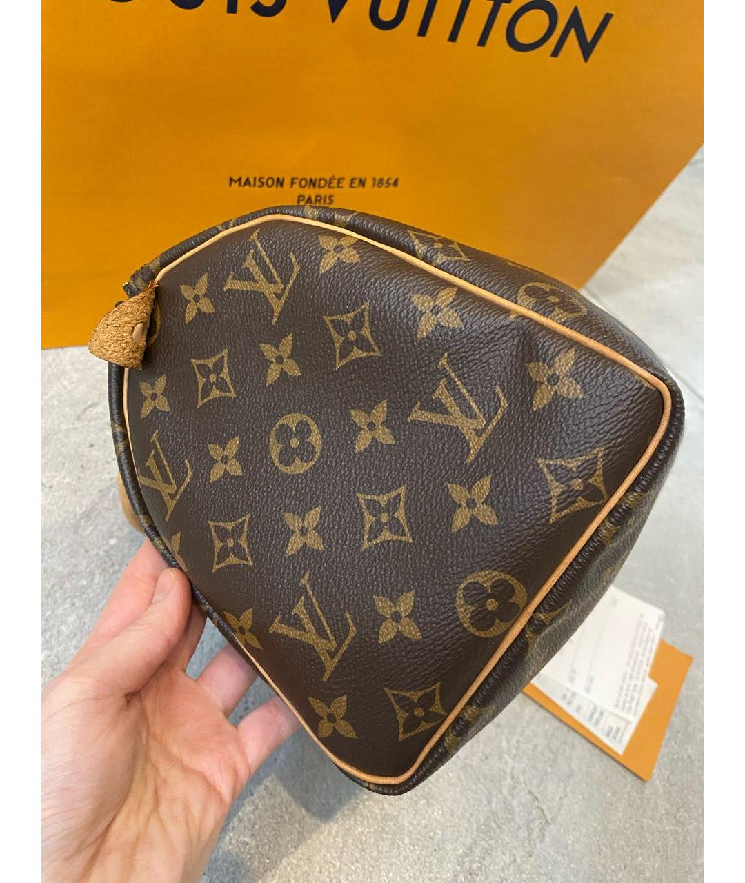 LOUIS VUITTON Коричневая кожаная сумка с короткими ручками, фото 6