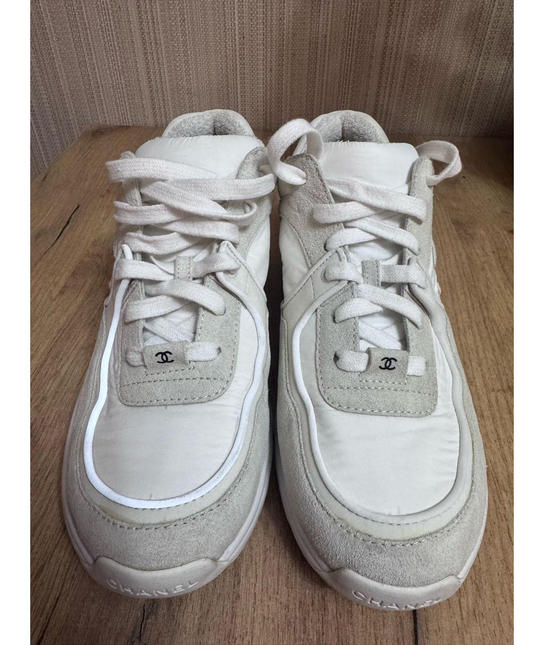 CHANEL Белые текстильные кроссовки, фото 2