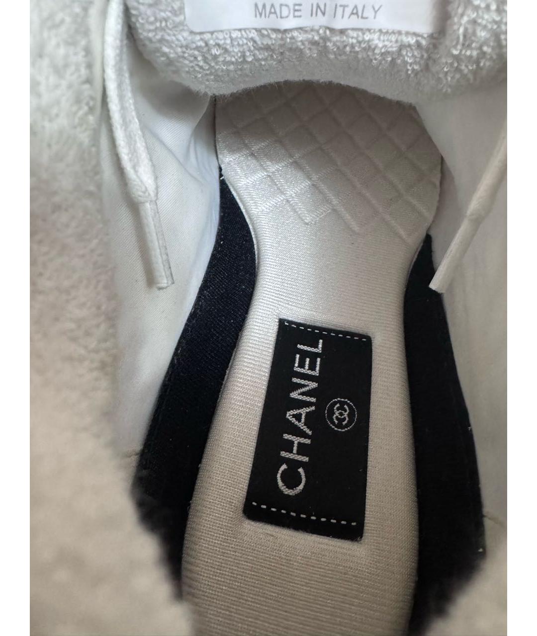 CHANEL Белые текстильные кроссовки, фото 3