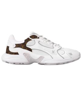 LOUIS VUITTON Кроссовки