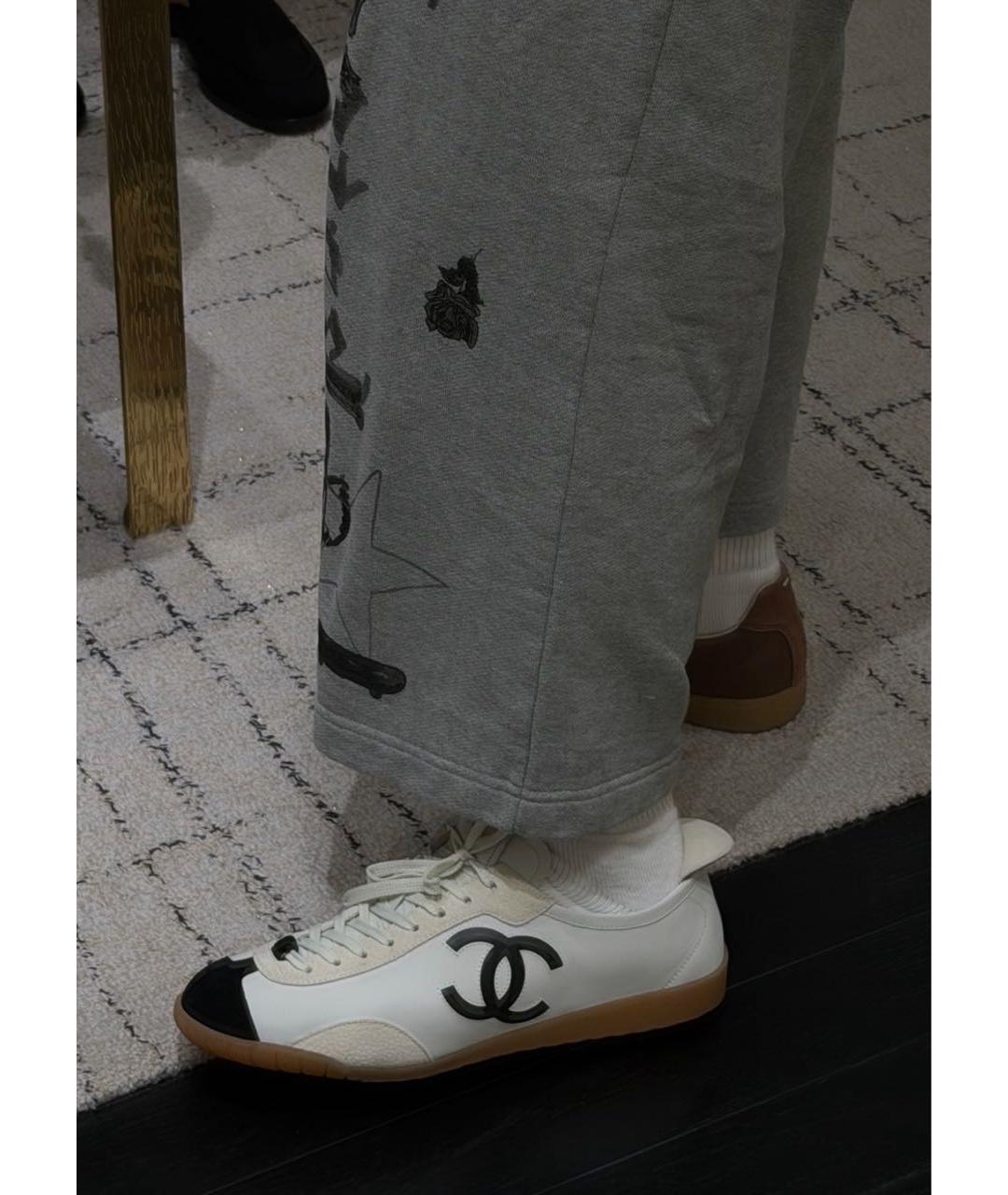 CHANEL Белые кожаные кеды, фото 7