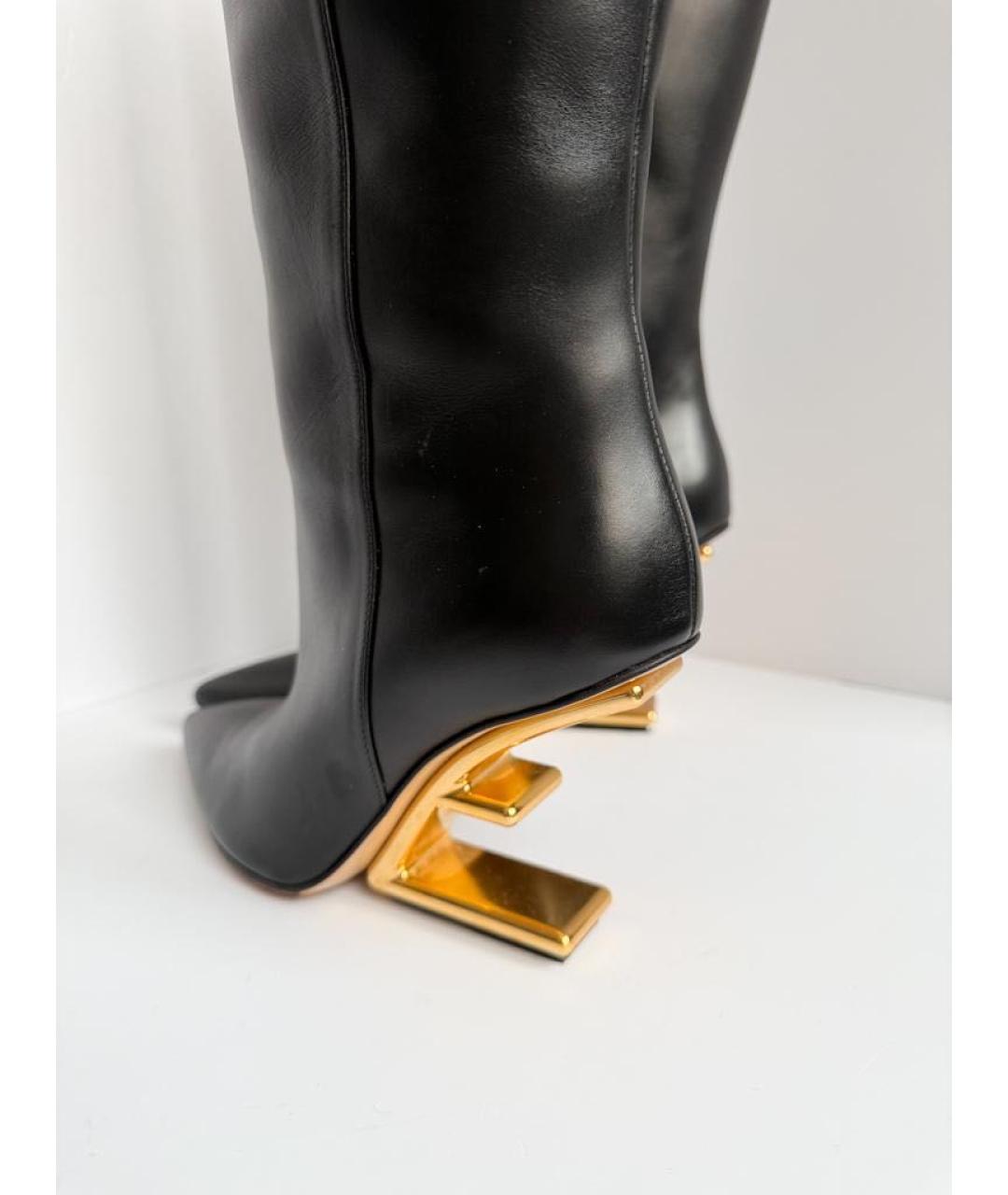 FENDI Черные кожаные сапоги, фото 5
