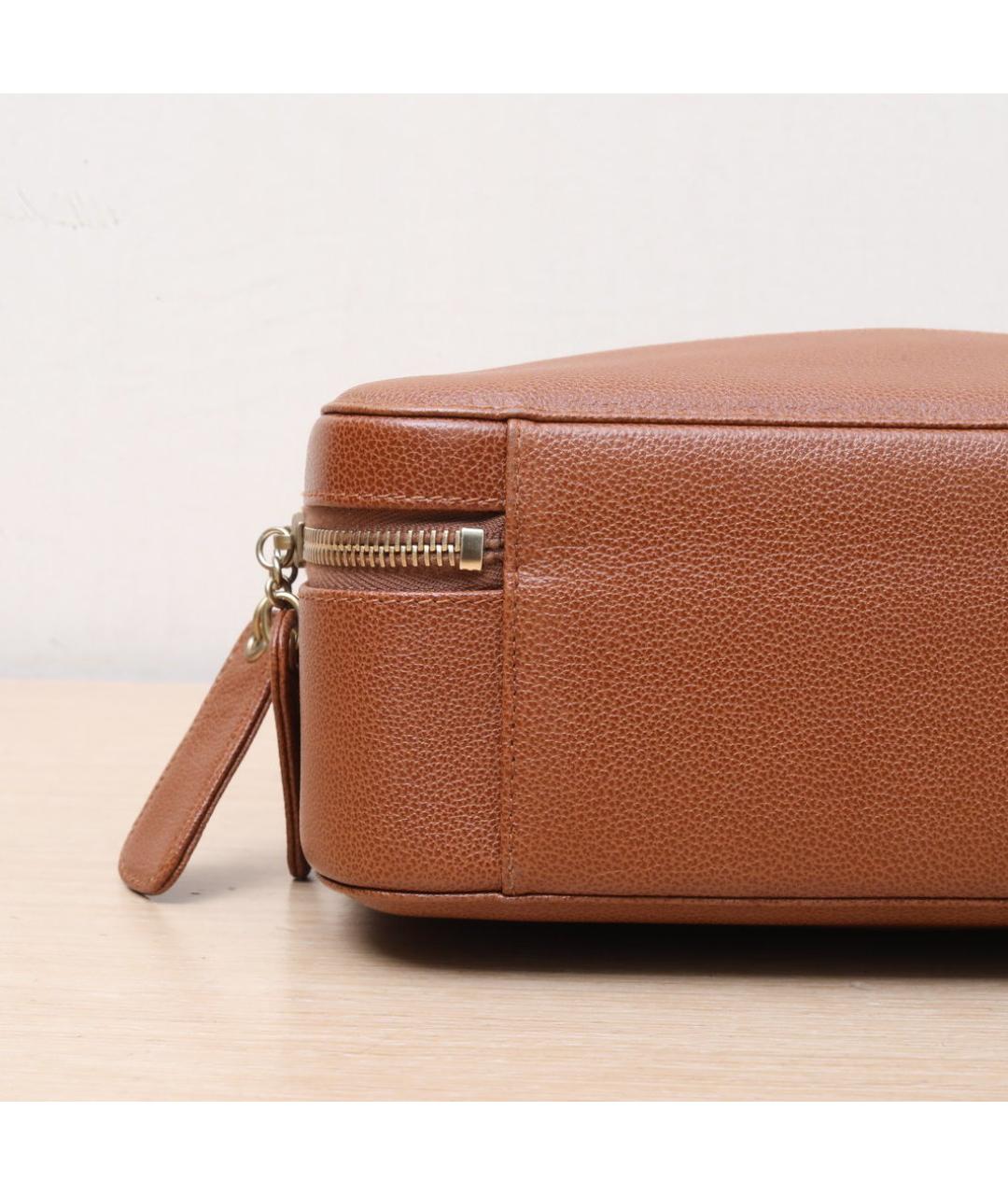 CHANEL Коричневая кожаная сумка с короткими ручками, фото 9