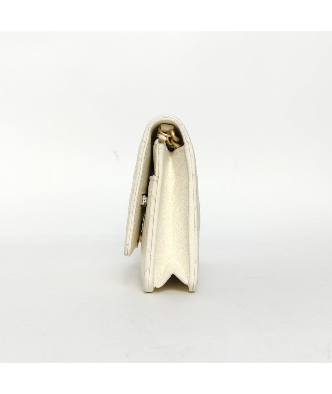 CHANEL Белая кожаная сумка через плечо, фото 3