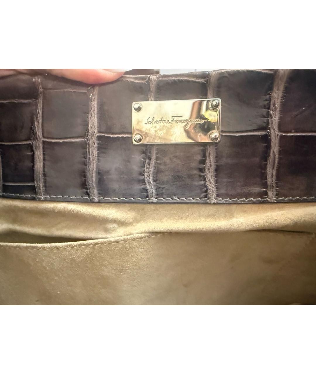 FERRAGAMO Коричневая кожаная сумка тоут, фото 7