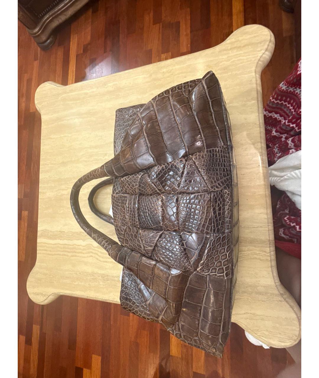 FERRAGAMO Коричневая кожаная сумка тоут, фото 3