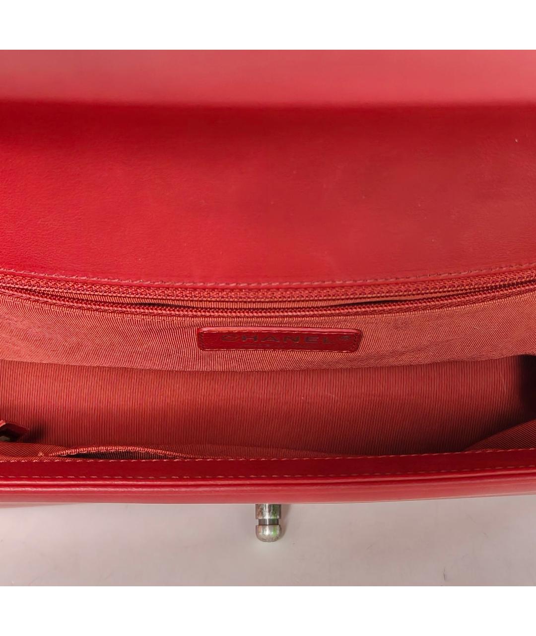 CHANEL Красная кожаная сумка через плечо, фото 8
