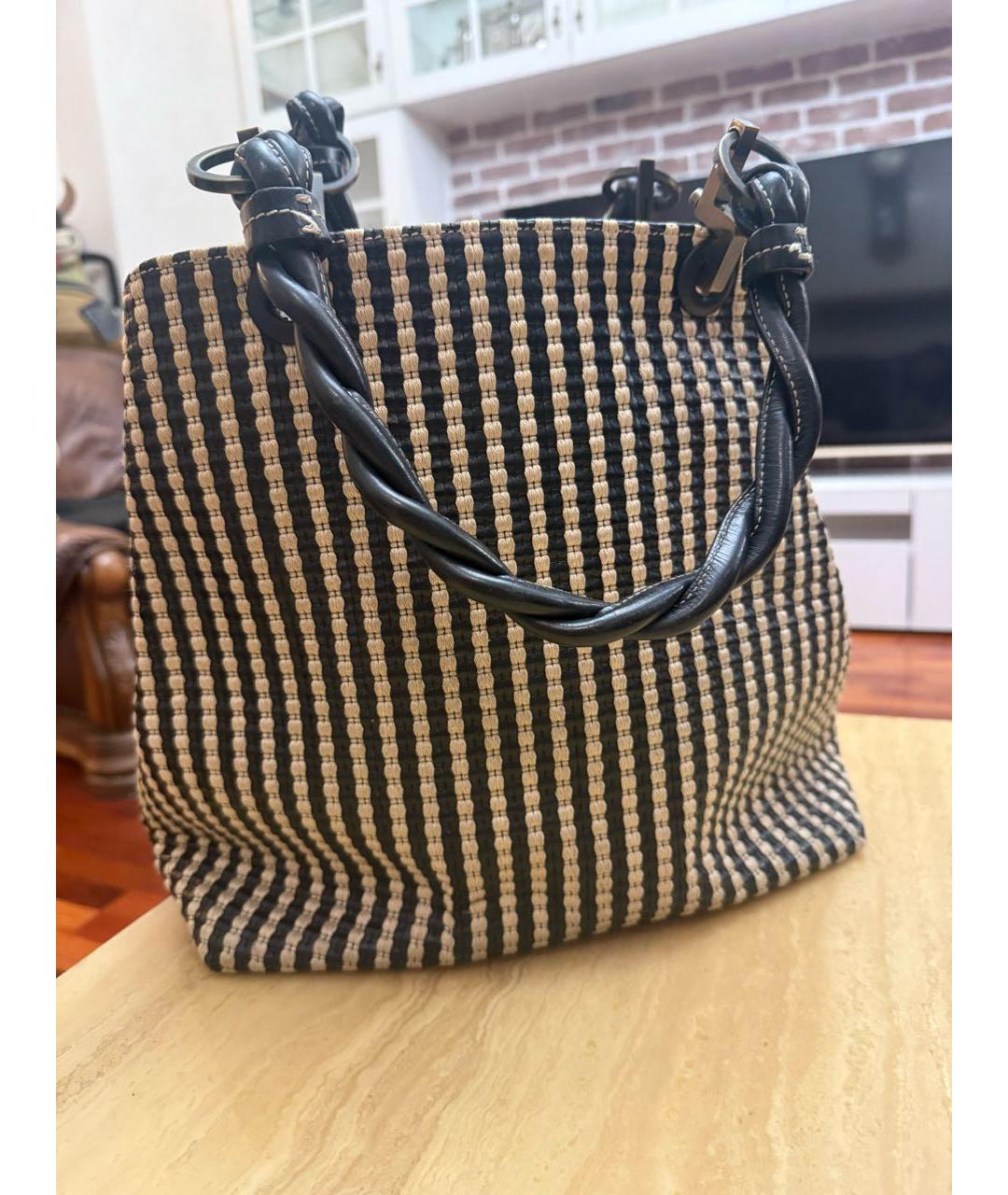 GIVENCHY Черная пелетеная сумка тоут, фото 3