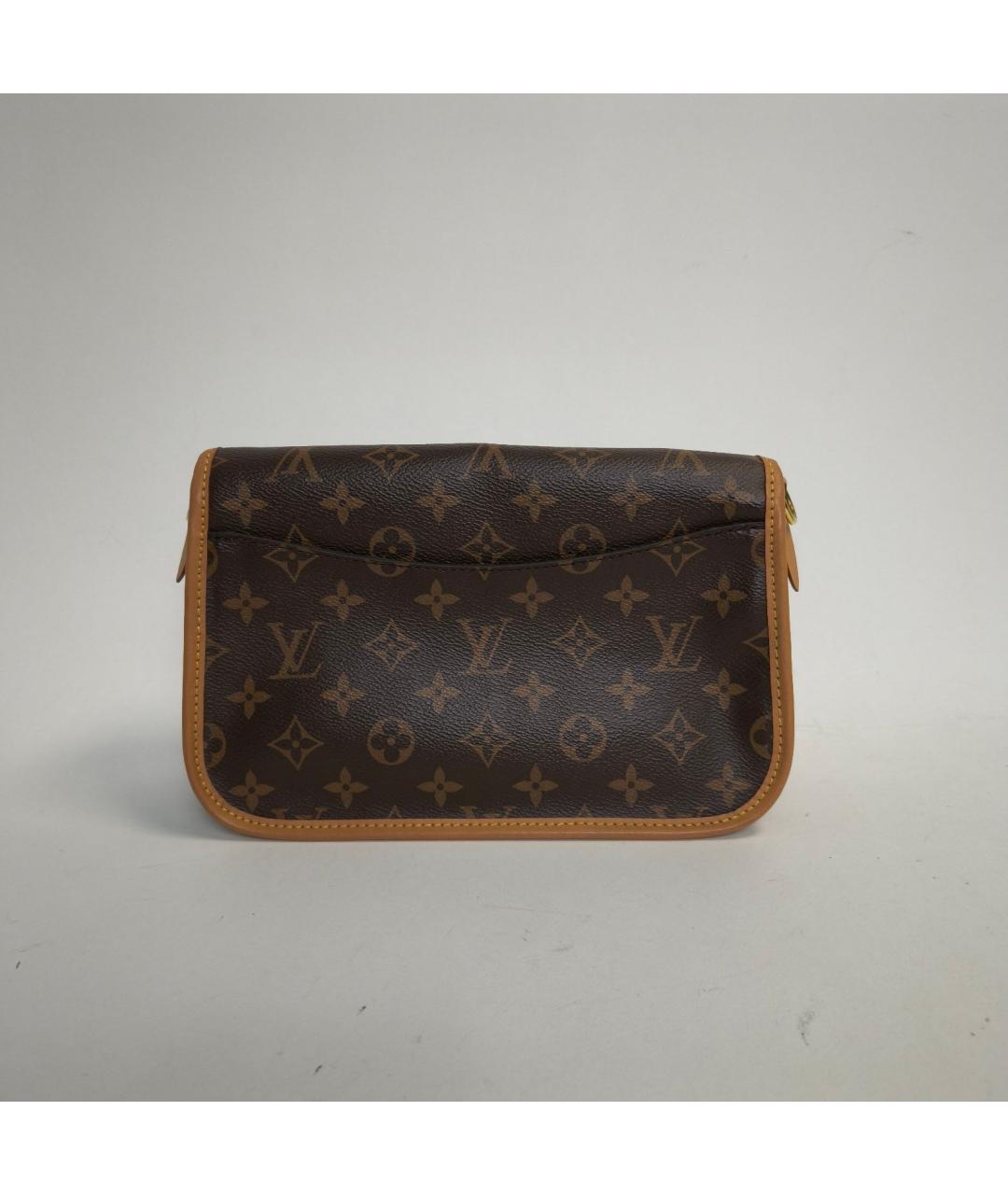 LOUIS VUITTON Коричневая сумка через плечо, фото 4