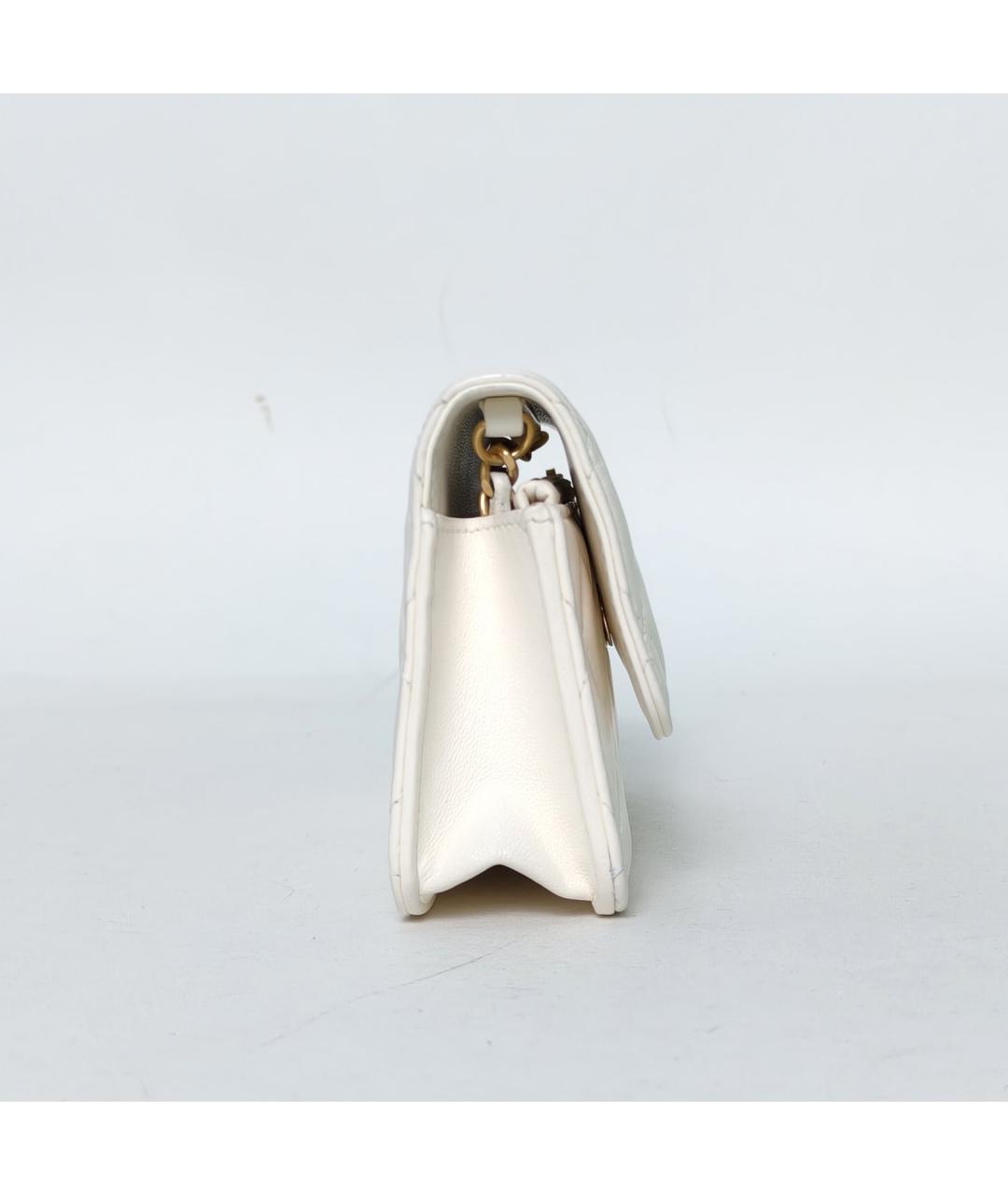CHANEL Белая кожаная сумка через плечо, фото 5