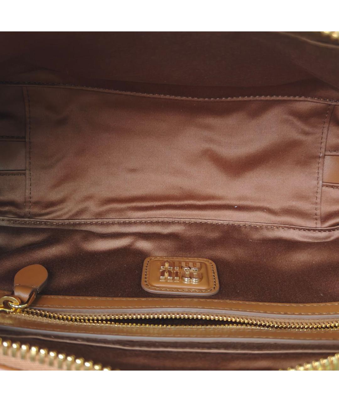 MIU MIU Коричневая кожаная сумка с короткими ручками, фото 7
