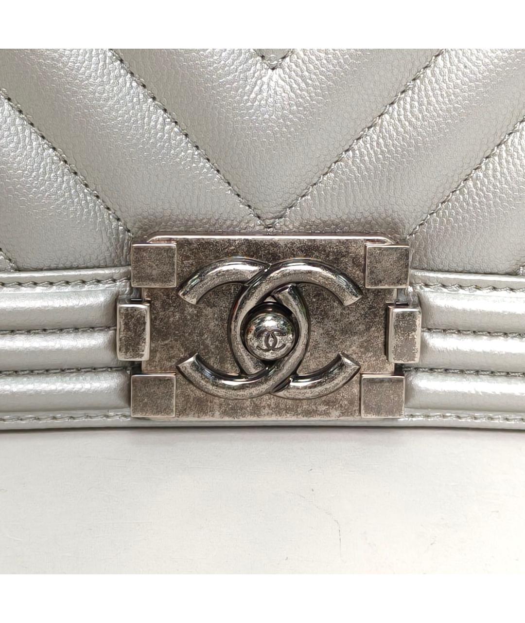 CHANEL Серебряная кожаная сумка через плечо, фото 7