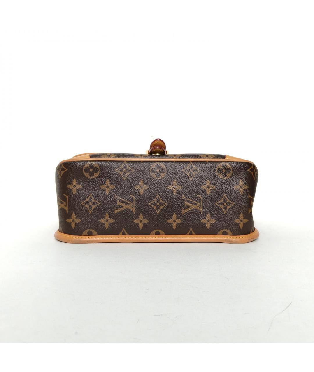 LOUIS VUITTON Коричневая сумка через плечо, фото 6