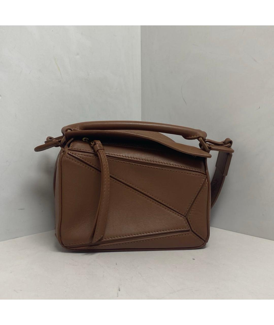 LOEWE Коричневая кожаная сумка с короткими ручками, фото 9
