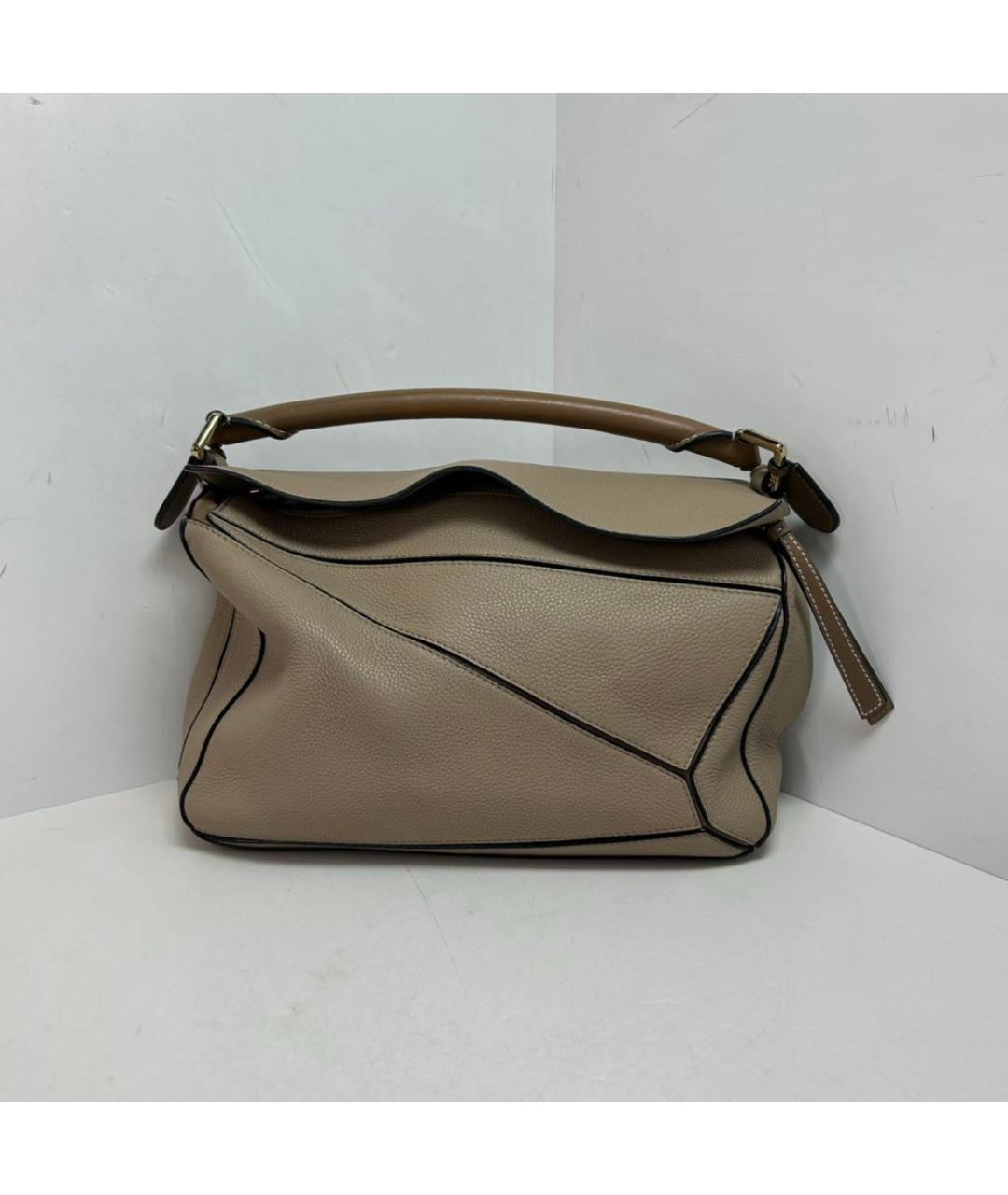 LOEWE Бежевая кожаная сумка с короткими ручками, фото 9