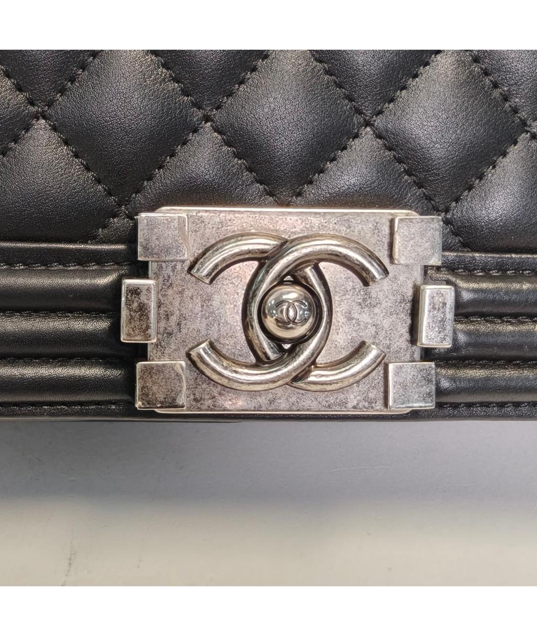 CHANEL Черная кожаная сумка через плечо, фото 7