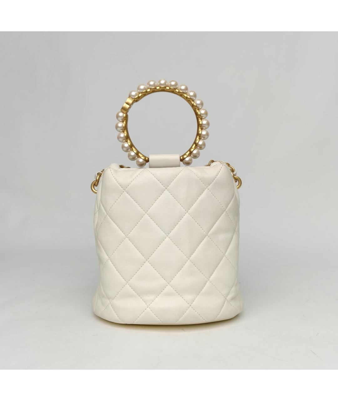 CHANEL Белая кожаная сумка с короткими ручками, фото 5