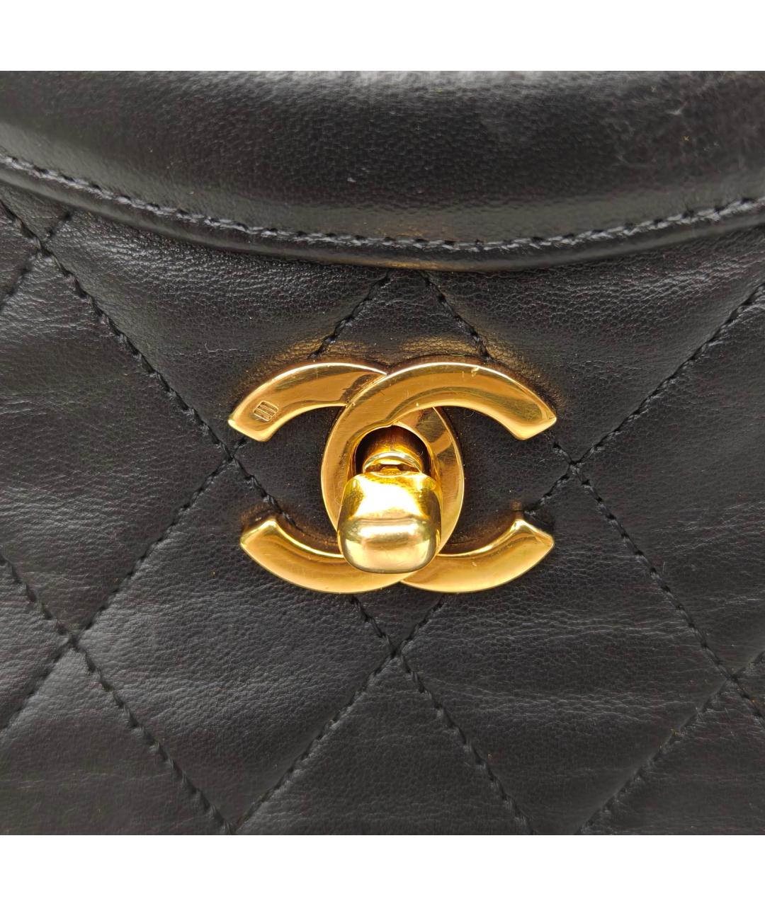 CHANEL Черная кожаная сумка через плечо, фото 7