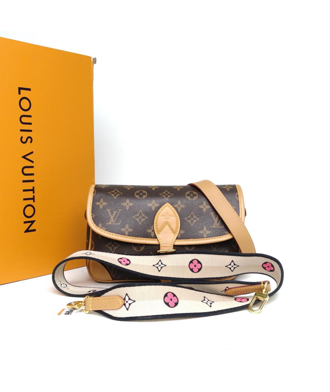 LOUIS VUITTON Коричневая сумка через плечо, фото 8