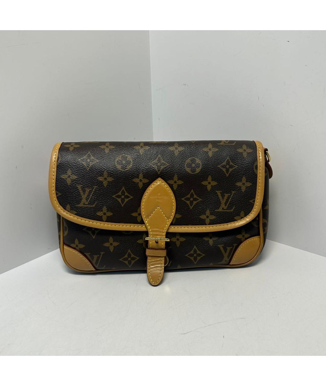 LOUIS VUITTON Коричневая сумка через плечо, фото 9