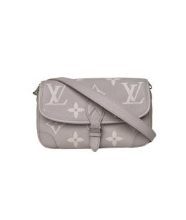 LOUIS VUITTON Сумка через плечо