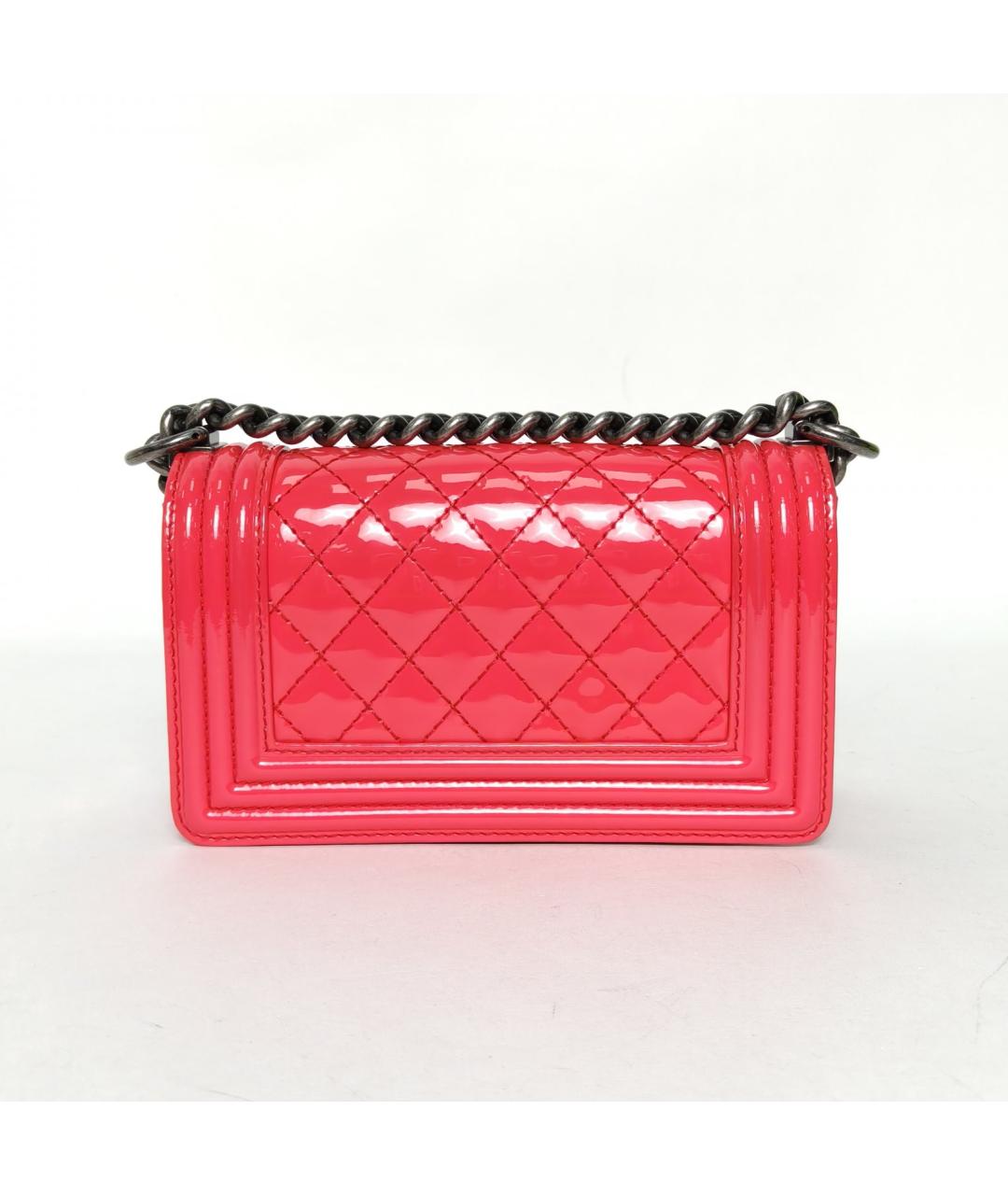 CHANEL Красная сумка через плечо из лакированной кожи, фото 4