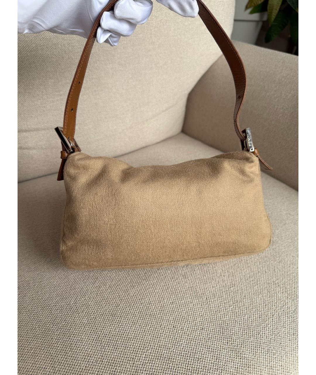 FENDI Бежевая сумка с короткими ручками, фото 5