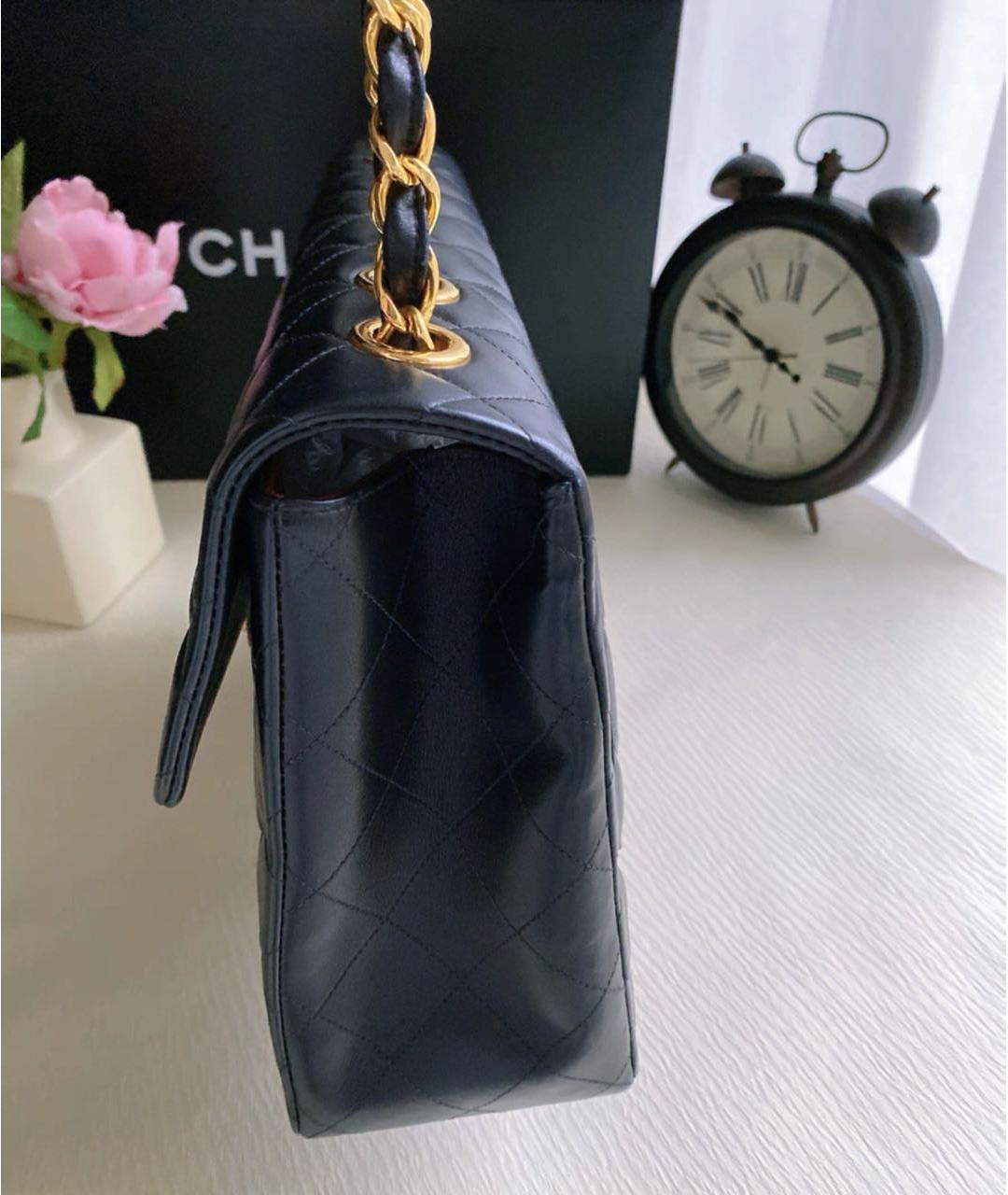 CHANEL Черная кожаная сумка через плечо, фото 3