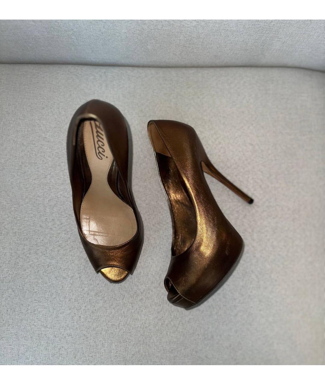 GUCCI Золотые кожаные туфли, фото 9