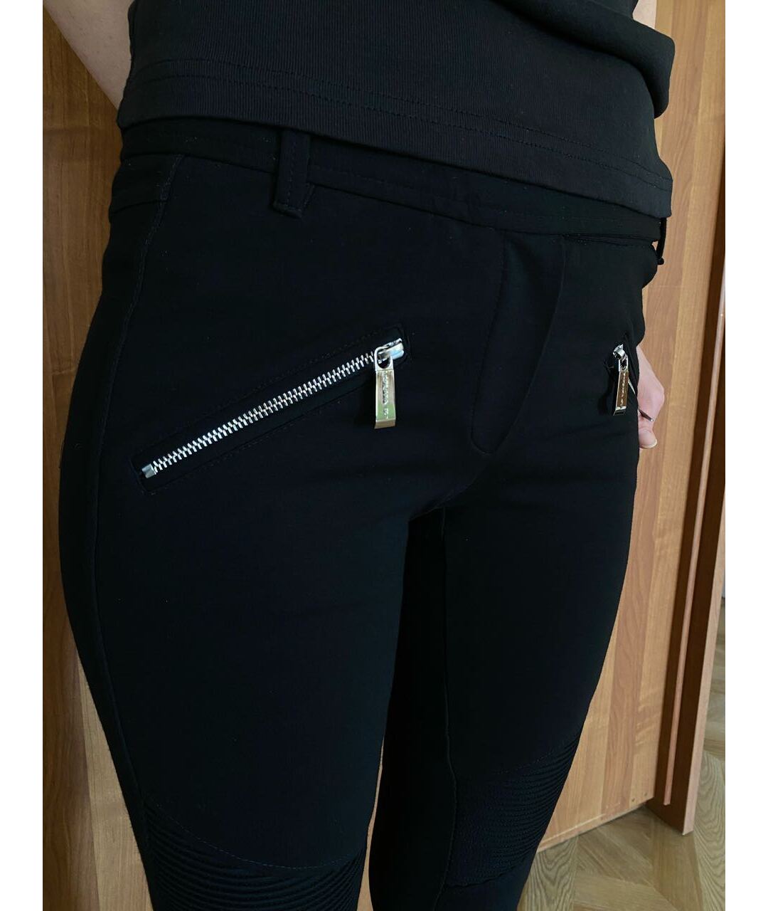 BARBARA BUI Черные вискозные брюки узкие, фото 3