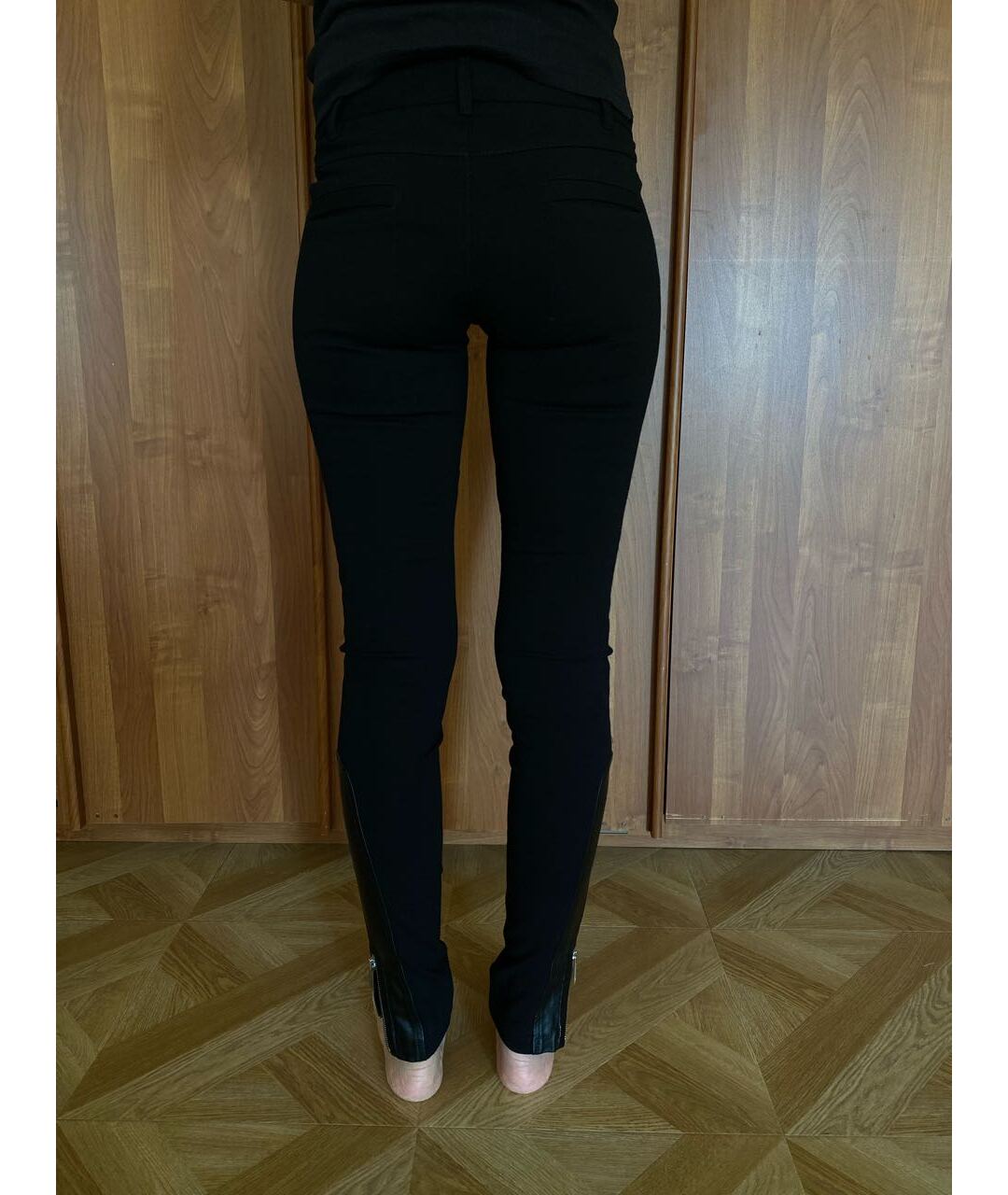 BARBARA BUI Черные вискозные брюки узкие, фото 2