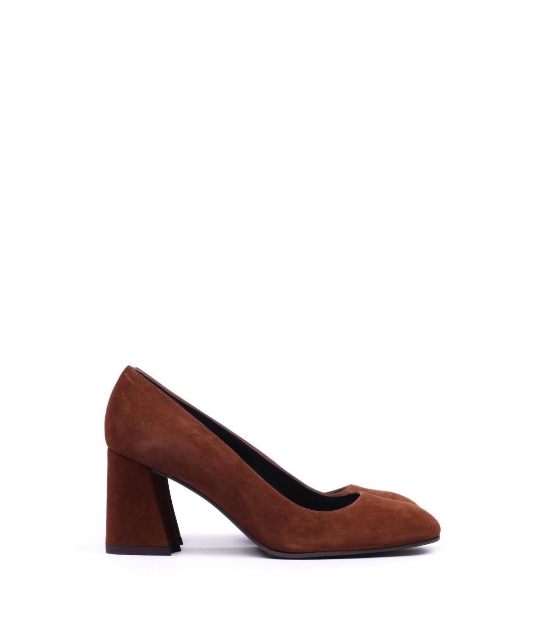 STUART WEITZMAN Коричневые замшевые туфли, фото 1