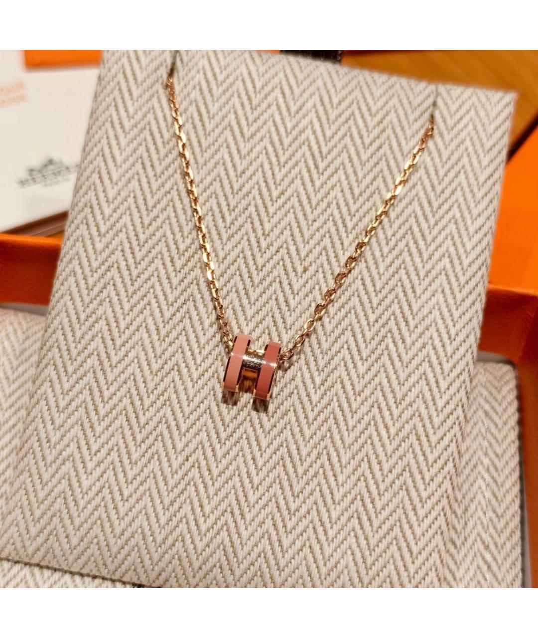 HERMES Розовая металлическая подвеска, фото 4