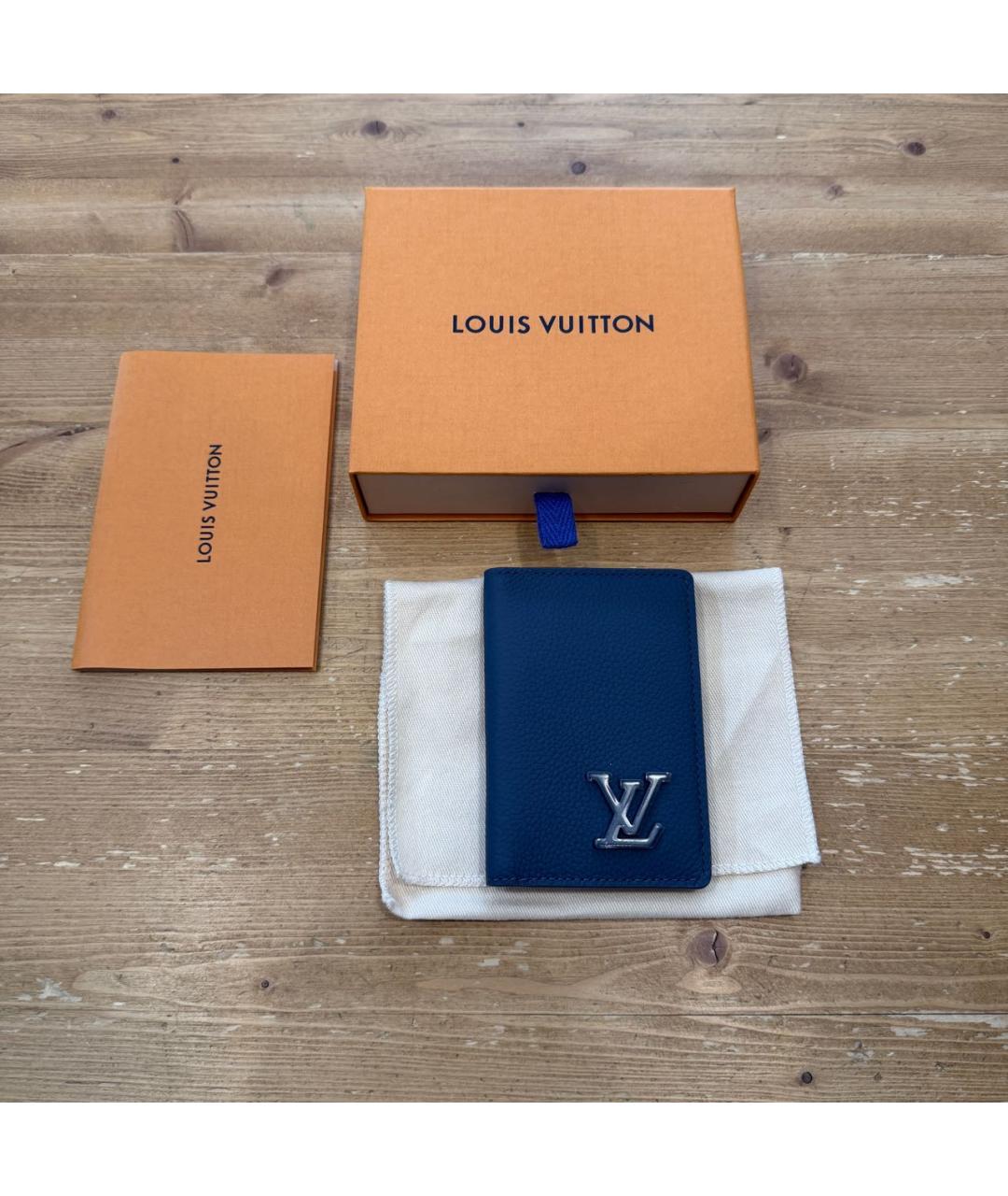 LOUIS VUITTON Темно-синий кожаный кардхолдер, фото 2