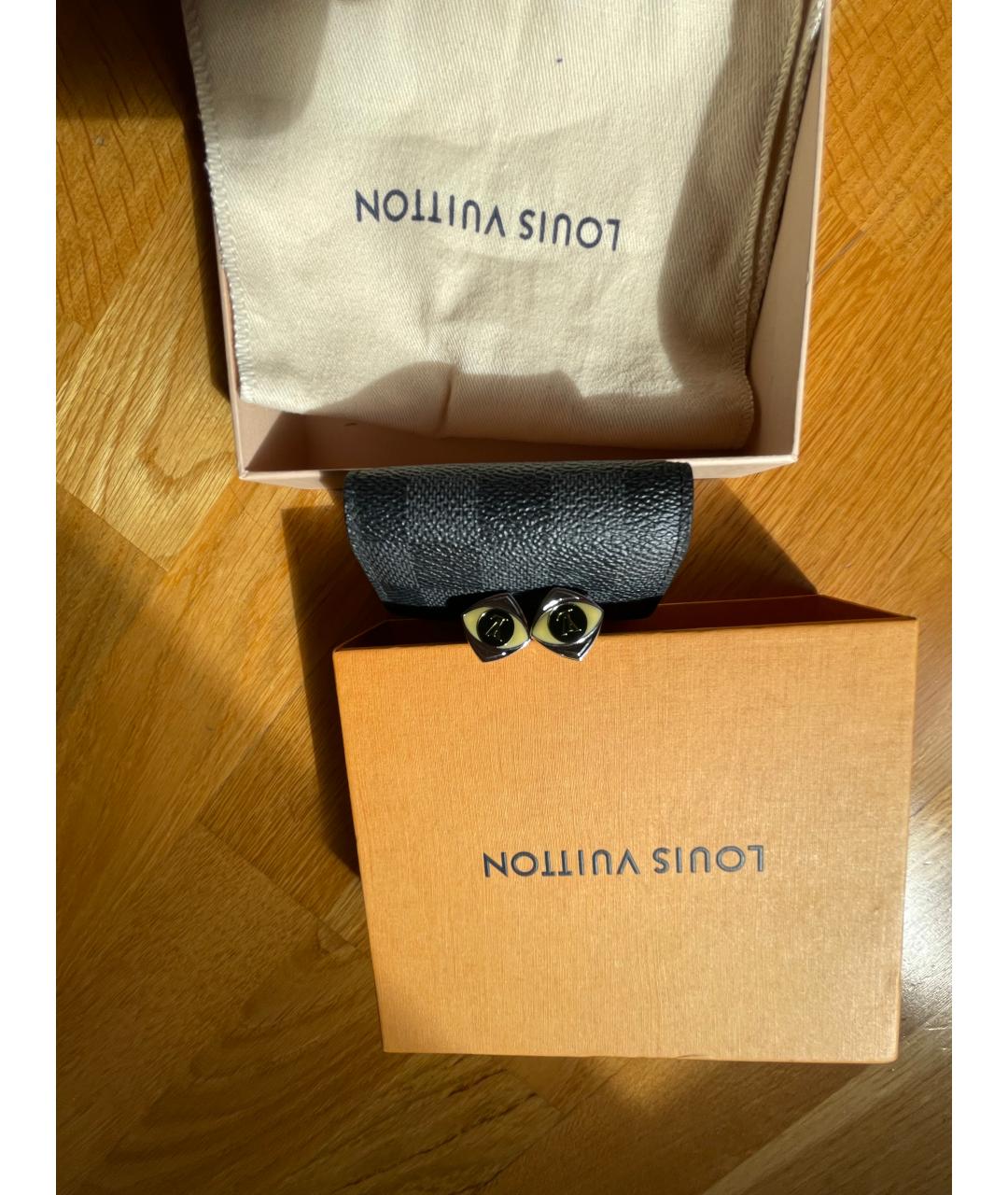 LOUIS VUITTON Золотые металлические запонки, фото 2