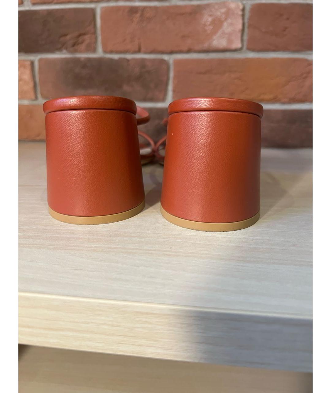 GIANVITO ROSSI Коралловые кожаные мюли, фото 4