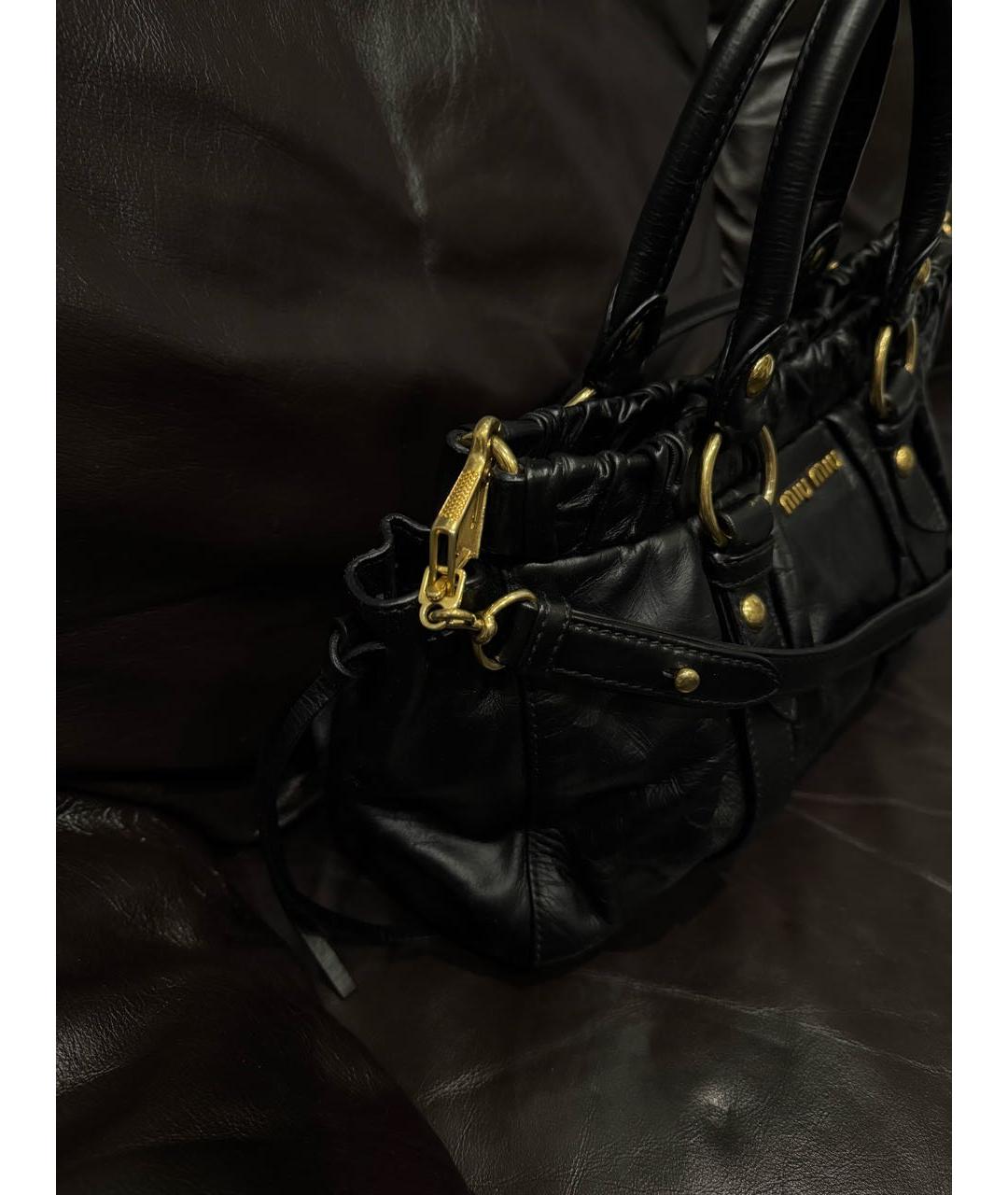 MIU MIU Черная кожаная сумка через плечо, фото 6