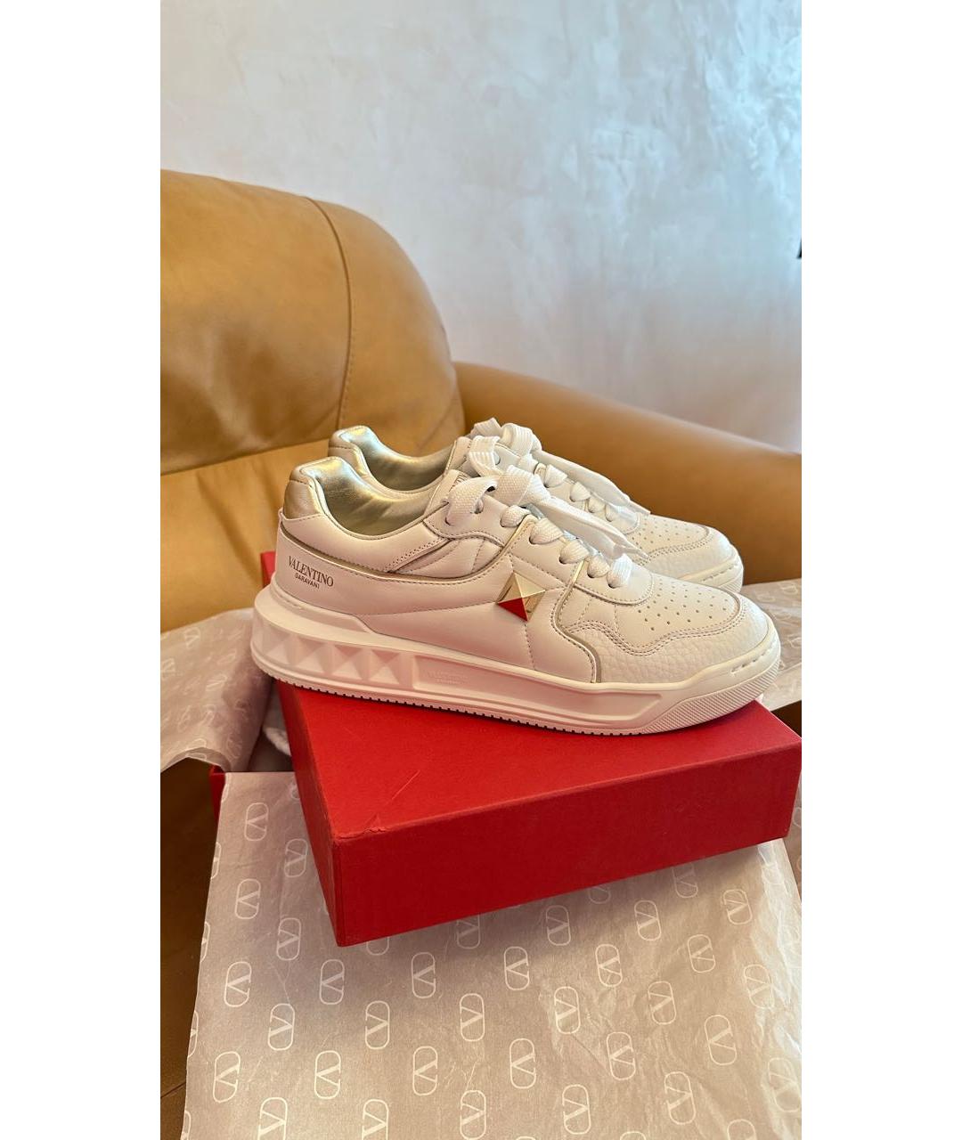 VALENTINO Белые кожаные кроссовки, фото 6