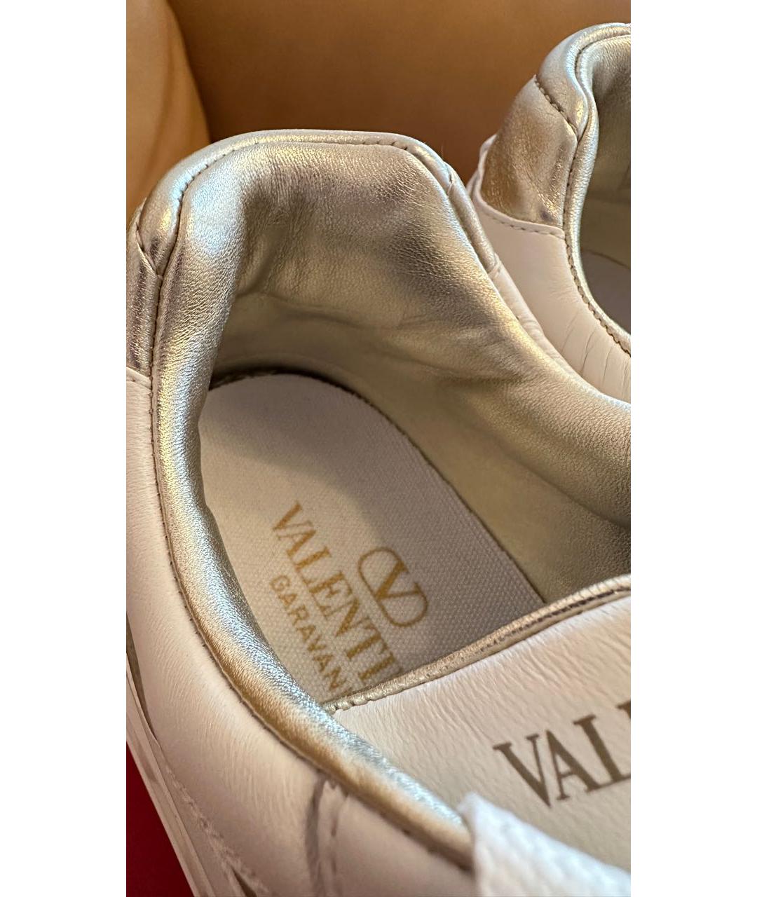 VALENTINO Белые кожаные кроссовки, фото 3