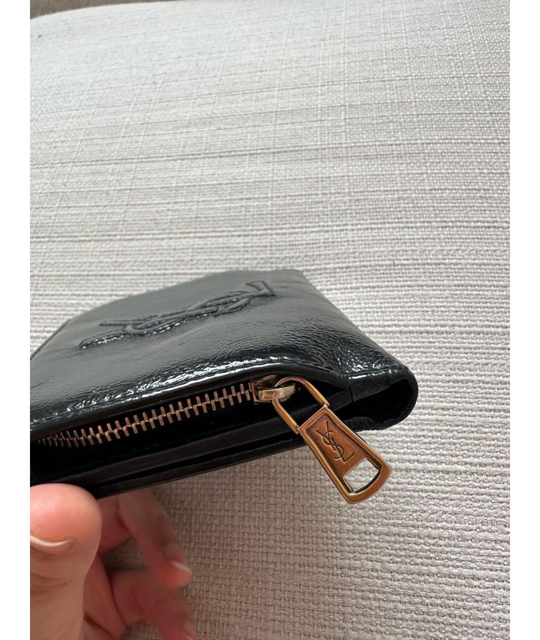 SAINT LAURENT Черный кошелек из лакированной кожи, фото 3