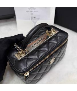 CHANEL Сумка с короткими ручками